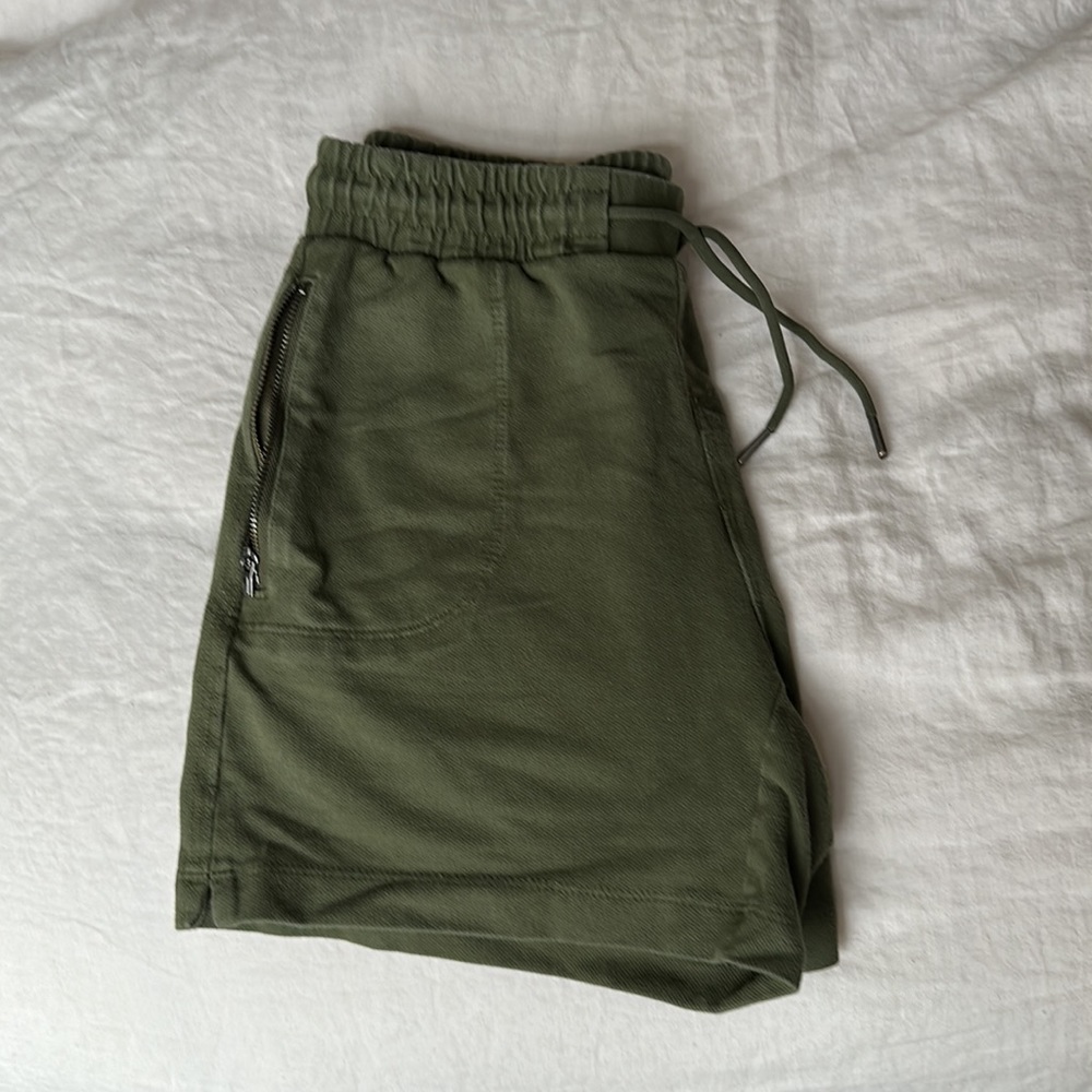 Athletic Green shorts size (0-2) XS
